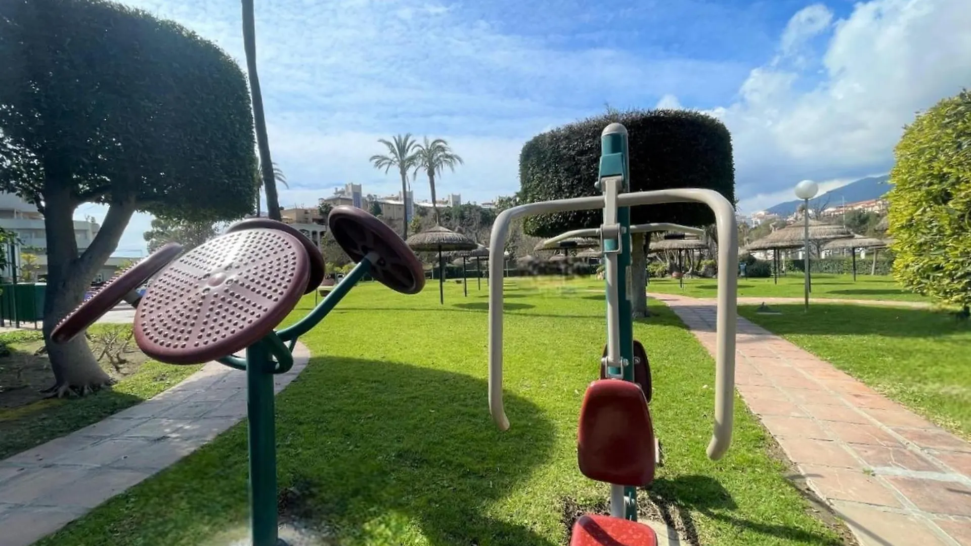 Apartment With Beach And Garden Views Benalmadena 0*,  Spain